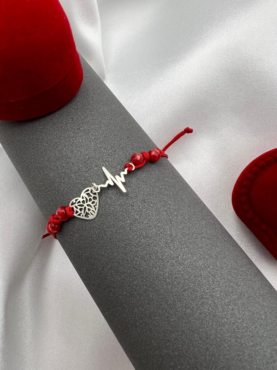 Bransoletka czerwony sznurek zaciągana srebro 925 ażurowe serce linia życia kamienie korale