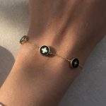 Modna bransoletka złota kwiatki koniczynki czarne emalia 585