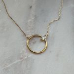 Naszyjnik pozłacany kółko kamień prostokątny bagietka srebro 925 minimalistyczny celebrytka szlif radiant bagietka nowoczesny