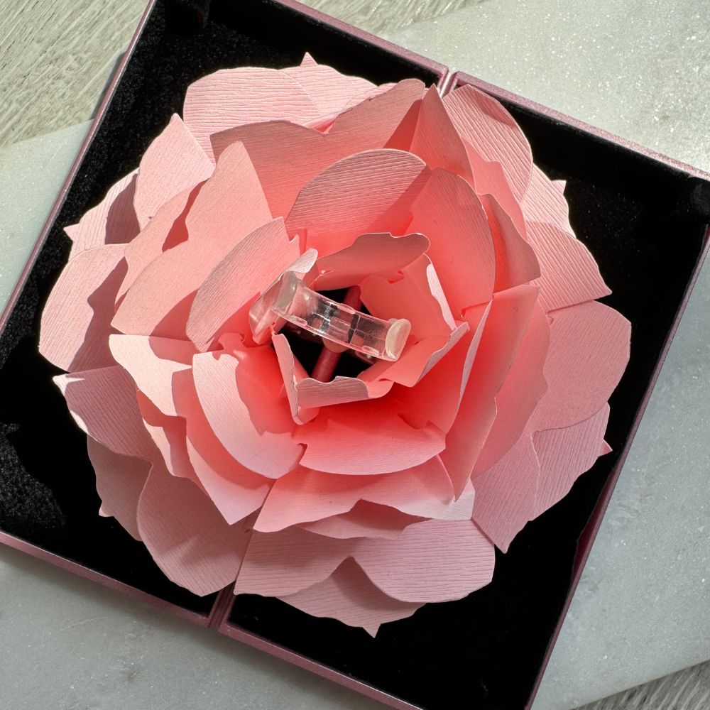 Pudełko 3d róża rozkładane kwiatek na pierścionek kreatywne na pierścionek zaręczynowy