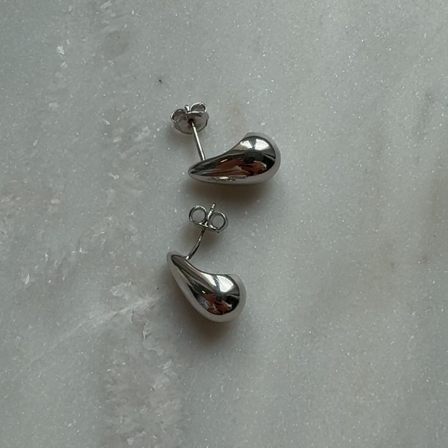 Kolczyki krople drops delikatne kropelki łezki srebro 925 najmodniejsze wkrętki