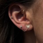 Kolczyki wiszący z łańcuszkiem na dwie dziurki podwójny łańcuszek motylek cyrkonia piercing kolczyk z łańcuszkiem dwa elementy złoto 585 14k