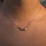 Złoty naszyjnik 585 14k czarne kamienie cyrkonie łańcuchowy splot spinaczowy chain czarno złoty delikatny minimalistyczny