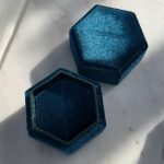 Welurowe opakowanie niebieskie turkusowe eleganckie sześciokąt na pierścionek na kolczyki na zawieszkę pudełeczko na bizuterię