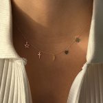 Naszyjnik złoty celebrytka złoto 585 14k 5 elementów skrzydło serduszko koniczynka gwiazdka krzyżyk skrzydło skrzydełko serce delikatny wiszące elementów