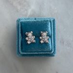 Kolczyki srebrne misie wkrętki misie wysadzane kamieniami cyrkoniami srebro 925 miśki wkrętki na sztyft na zatyczkę