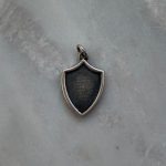 Srebrna zawieszka tarcza blaszka gładka ładny kształt dla niego dla niej srebro 925 matowe oksydowane czarne męska zawieszka stylowa nietuzinkowa