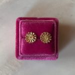 Złote kolczyki wkrętki złoto 585 14k kwiatki trójwymiarowe 3d kwiatuszki kolczyki na prezent dla niej wkrętki na sztyft na zatyczkę kolczyki