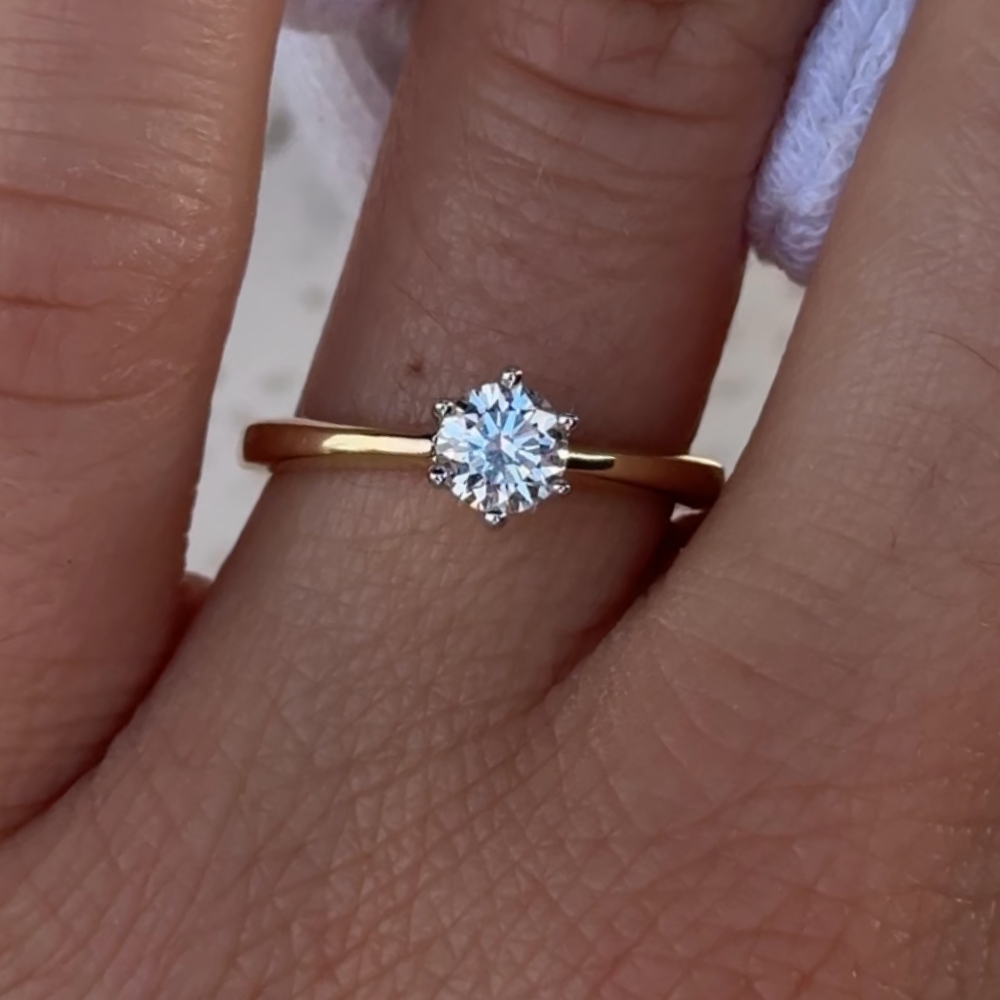 Pierścionek diament laboratoryjny złoto 585 14kt 0,5ct certyfikat międzynarodowy IGI lab diamond VVS2 D IDEAL EXCELLENT ROUND okrągły diament brylant pierścionek zaręczynowy