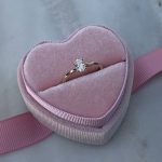 Pierścionek zaręczynowy złoto 585 14kt diament owalny najmodniejszy oval lab diamond diament laboratoryjny 0,4ct gładka złota szyna klasyk klasyczny pierścionek na zaręczyny kamień owalny