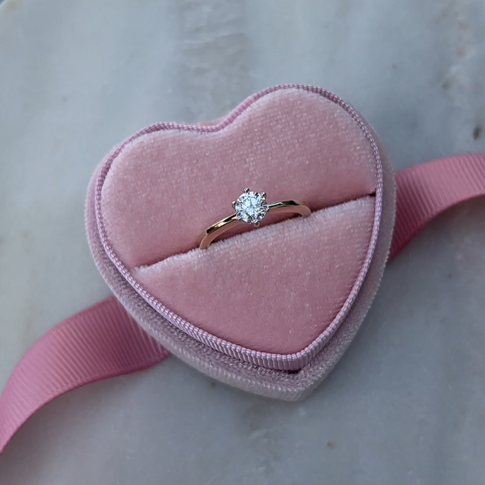 Pierścionek diament laboratoryjny złoto 585 14kt 0,5ct certyfikat międzynarodowy IGI lab diamond VVS2 D IDEAL EXCELLENT ROUND okrągły diament brylant pierścionek zaręczynowy