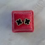 Kolczyki koniczyny czarne koniczynki fiore marokańska złoto 585 14kt koniczynki luksusowe najmodniejsze kolczyki czarne onyks kamień naturalny wkrętki na sztyft na zatyczkę prezent dla niej czarne koniczyny modne stylowe