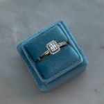 Pierścionek zaręczynowy wielokamieniowy złoto 585 14kt bagietki bagietkowy 43 diamenty 0,2ct kamienie na szynie wyjątkowy pierścionek prostokątny kwadratowy bagietki diamenty naturalne pierścionek na zaręczynowy