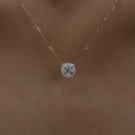 Naszyjnik z diamentami 0,4ct 13 diamentów złoto 585 14kt naszyjnik wysadzany diamentami błyszczącymi certyfikat wyjątkowy naszyjnik w kształcie kwadratu kwadratowy GH/SI diamentowy naszyjnik kwadratowa zawieszka